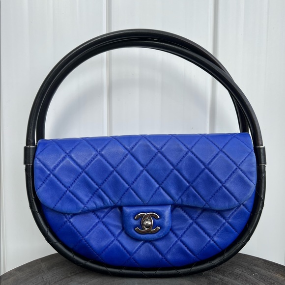 CHANEL LIMITED EDITION BAG - Picture 2 of 15